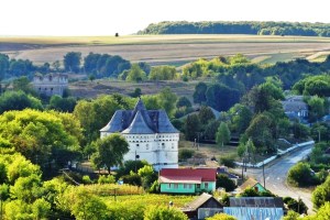 Тур в Кам'янець-Подільський і Хотин: Сутківці